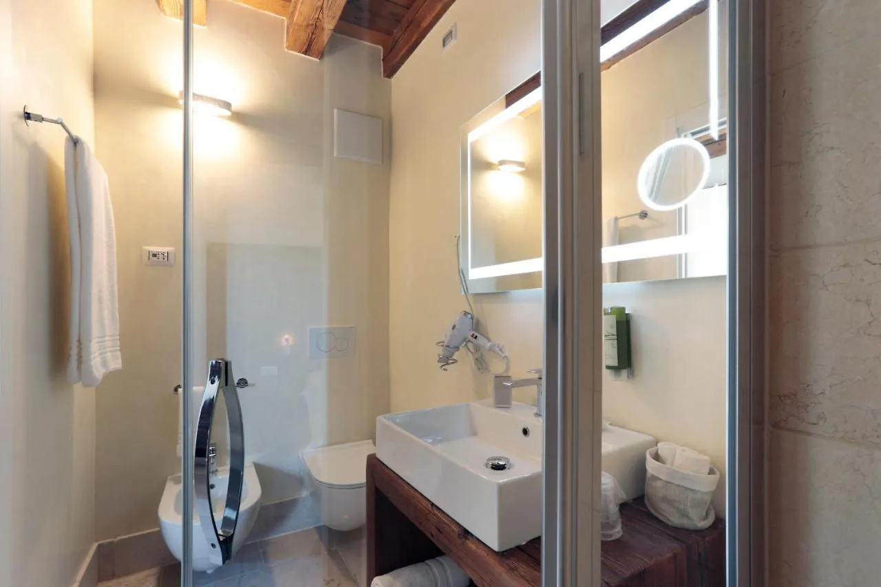Hotel Antica Abbazia Borso del Grappa 3*,  Italia